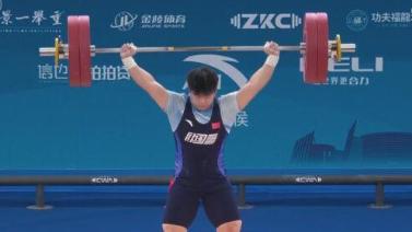 球增添了光 球增添了光